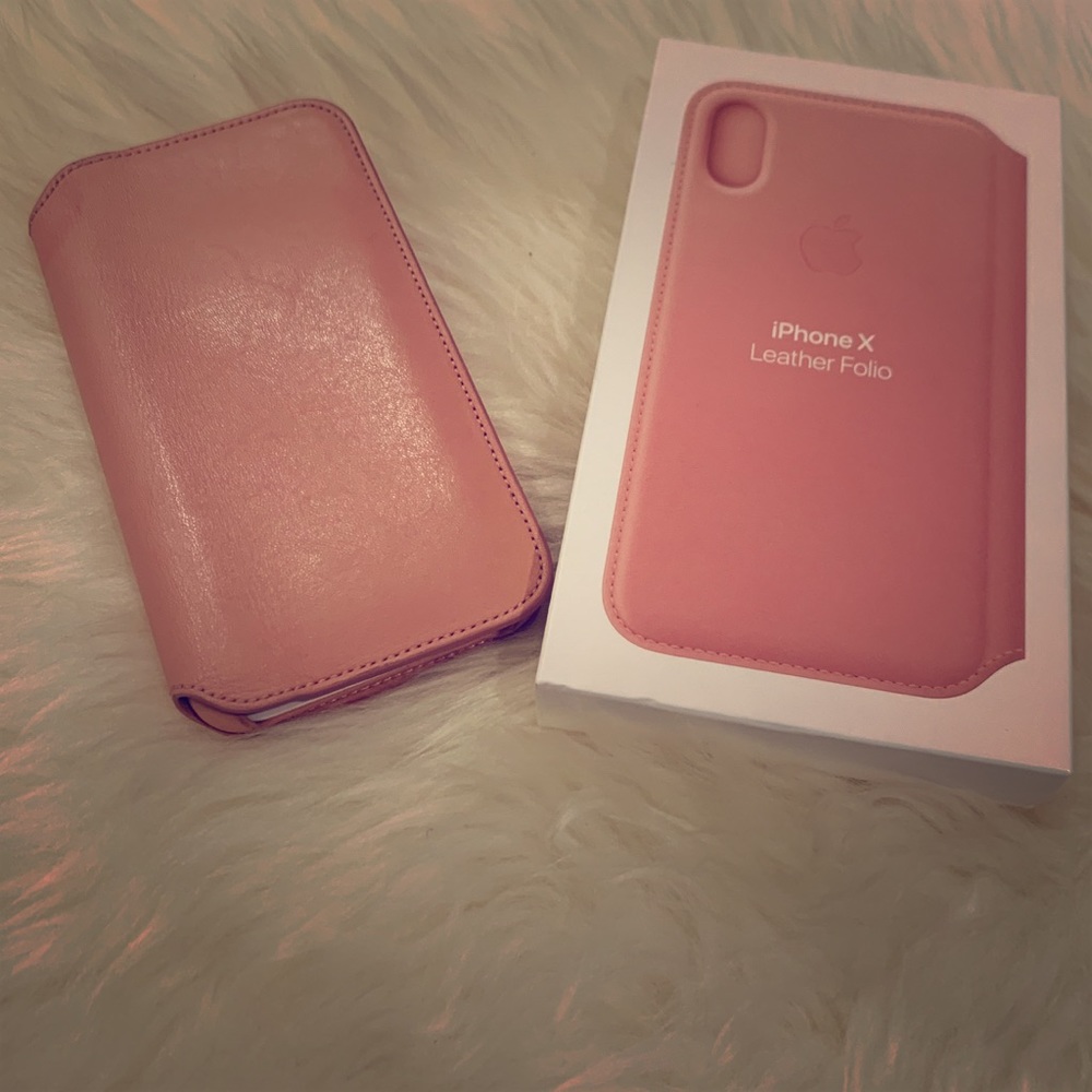 iPhone case works with iPhone X and Xs